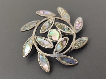 VINTAGE MEXICAN STERLING SILVER ABALONE OLIVE LEAVES BROOCH / PENDANT