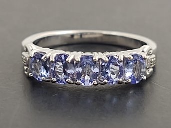 BEAUTIFUL STERLING SILVER TANZANITE & DIAMOND RING