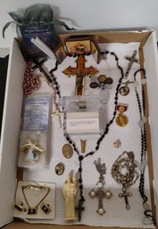 Jewelry Of Jesus Chirst Long Chains, Pendants, Angel In Disguise Charmer, Photo Frames, House Blessing TA  D2