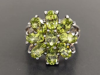 STERLING SILVER PERIDOT FLOWER RING