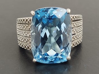 STUNNING STERLING SILVER 23.5ct BLUE SAPPHIRE RING