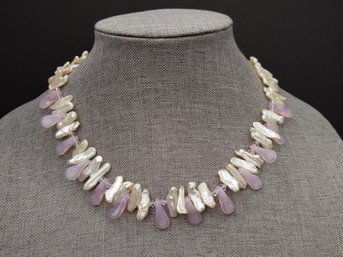 VINTAGE STERLING SILVER BAROQUE PEARL & PINK GLASS NECKLACE