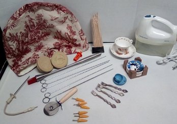 Kitchen Lot - Toile Appliance Cover, Hamilton Beach Mixer, Ceramic Coasters, Cookie Presses & More LizS/C4