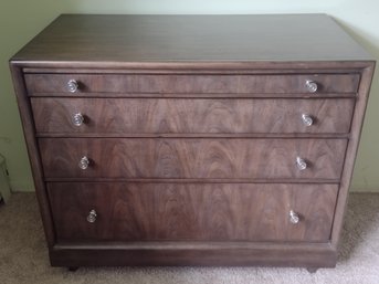 Drexel 4 Drawer Wooden Paris Night Chest Of Drawers