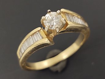 VINTAGE 14K GOLD 1/4ct  DIAMOND ENGAGEMENT RING