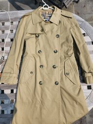 Vintage Burberry Raincoat Size L / 39.5 Made In Spain