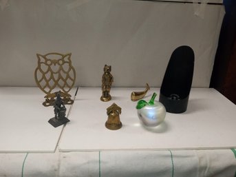 Collection Of Desk Top Trinkets , Brass Owl Statue,brass Fox Statue, Glass Apple ,bell, Drummer Boy, NC/D2