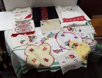 Beautiful Assortment Of Vintage Hungarian Handmade Items Table Runners, Apron, Doilies & Coaster Set 212/C3