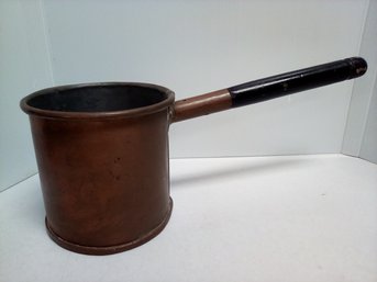 Vintage Copper Pot With Copper & Wood Handle            JP/D3