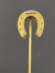 ANTIQUE ART DECO GOLD TONE HORSESHOE STICK PIN