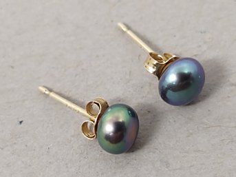 VINTAGE 14K GOLD 5mm BLACK PEARL STUD EARRINGS