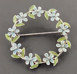 VINTAGE STERLING SILVER ENAMEL DAISY FLOWER CIRCLE BROOCH