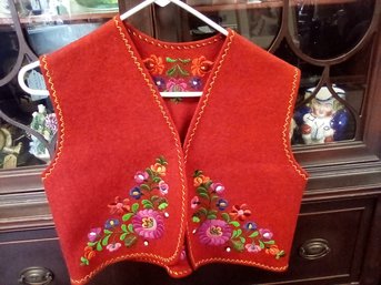 Hungarian Folk Costume Hand Embroidered Red Felt Vest In Kalocsai Folk Art Style  EH/C3