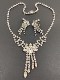 VINTAGE RHINESTONE NECKLACE & EARRINGS SET