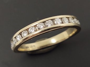 VINTAGE 18K GOLD 0.42ctw DIAMOND ANNIVERSARY / WEDDING BAND RING