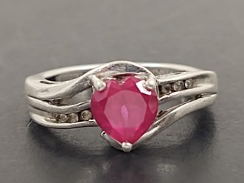 VINTAGE STERLING SILVER RUBY HEART & WHITE TOPAZ RING