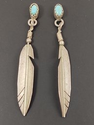 VINTAGE NATIVE AMERICAN STERLING SILVER TURQUOISE FEATHER EARRINGS