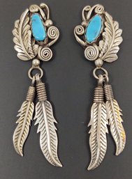 VINTAGE SIGNED NATIVE AMERICAN STERLING SILVER TURQUOISE FEATHER DANGLE EARRINGS