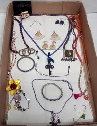 Lovely Jewelry Treasures With Bracelets, Necklaces, Earrings, Watch & Scarf Tube  PW/E2