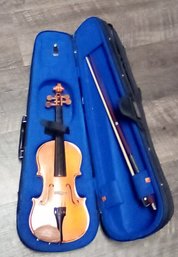 The Stentor Student I Violin Musical Instrument With Bow, Case, Rosin - The Stentor Music Co. Ltd.  RC/CVBK