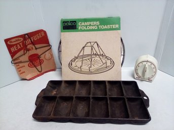 4 Vintage Cooking Needs - Griswold Cornbread Baking Pan, Timer, Campers Folding Toaster &  Heat Diffuser SW/D3