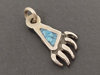 VINTAGE NATIVE AMERICAN STERLING SILVER CRUSHED TURQUOISE BEAR CLAW CHARM