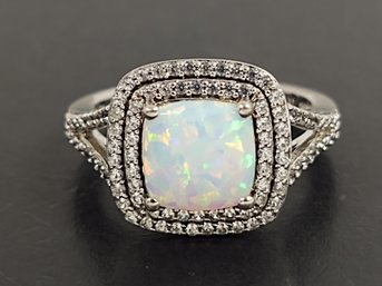 STUNNING STERLING SILVER OPAL & WHITE SAPPHIRE RING