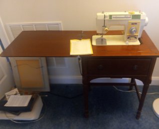 Nice Vintage Morse Sewing Machine And Cabinet With Attachments