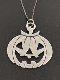 VINTAGE STERLING SILVER JACK-O'-LANTERN NECKLACE