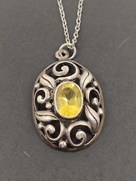 VINTAGE STERLING SILVER YELLOW CITRINE GLASS PENDANT NECKLACE