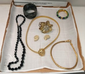 Beautiful Assortment Of Vintage Costume Jewelry, Necklace, Chokers Bracelets Earrings.  LW / D2