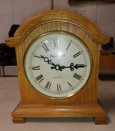 Nice Mantel Quartz Clock From Daniel Dakota.  John B / C4