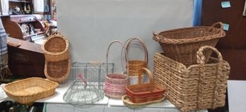 Lovely Assortment Of Vintage Baskets, Wicker And Metal SW / D4