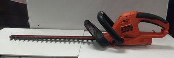 Nice Rugged Black And Decker Electric Hedge Clippers, No. HT22  John B / CAVB