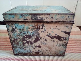 Antique Metal Painted Schaeffer 2 Handled Tin Box With Pierced Design On Sides & Front Clasp Feature