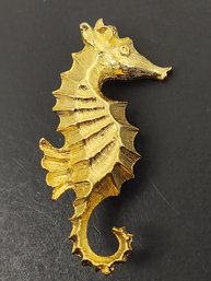 VINTAGE SIGNED ROMA SEAHORSE BROOCH