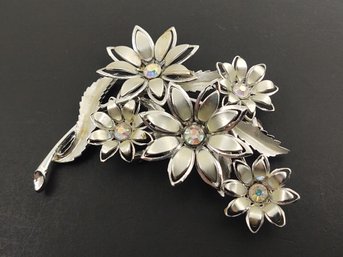 VINTAGE SIGNED CORO RHINESTONE FLOWER BROOCH