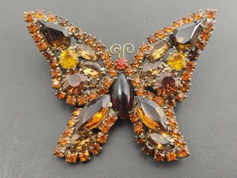 VINTAGE DESIGNER JULIANA RHINESTONE BUTTERFLY BROOCH