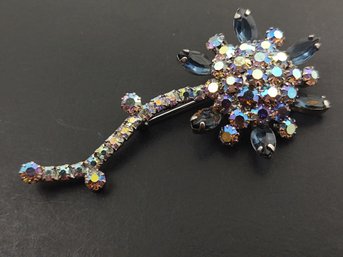 VINTAGE DESIGNER JULIANA AURORA BOREALIS RHINESTONE FLOWER BROOCH