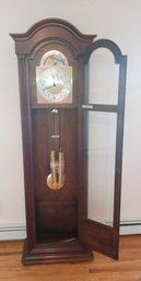 Beautiful Vintage Howard Miller Grandfather Clock