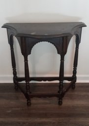 Beautiful Antique Hall Table With Lovely Details