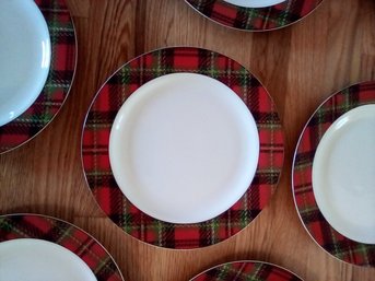 12 Wonderful Plaid Bordered Dinner Plates By Edinboro Tabletops Unlimited