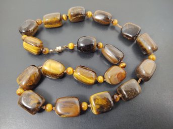 VINTAGE TIGERS EYE STONE BEADED NECKLACE