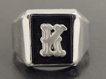 VINTAGE STERLING SILVER ONYX INTIAL 'K' SIGNET RING