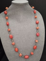 VINTAGE LONG NATURAL CORAL BEADED NECKLACE
