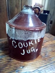 Vintage Ceramic Lidded Cookie Jug