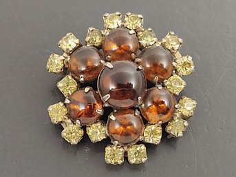 VINTAGE AMBER GLASS CABOCHON & RHINESTONE BROOCH