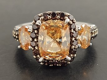 BEAUTIFUL STERLING SILVER CITRINE COLORED CZ RING