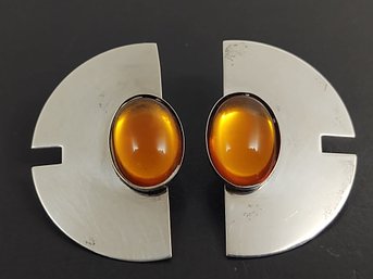 VINTAGE MID CENTURY MODERNIST STERLING SILVER AMBER GLASS CABOCHON EARRINGS