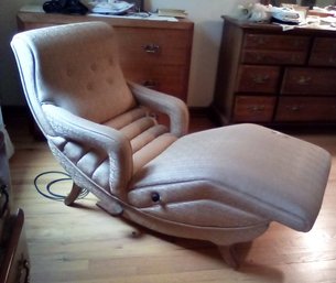 Mid Century Upholstered Chaise That You Can Recline Back & Has Adjustable Vibrating Feature